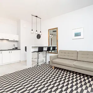 Apartament Prymasa Tysiąclecia 83a, Warszawa